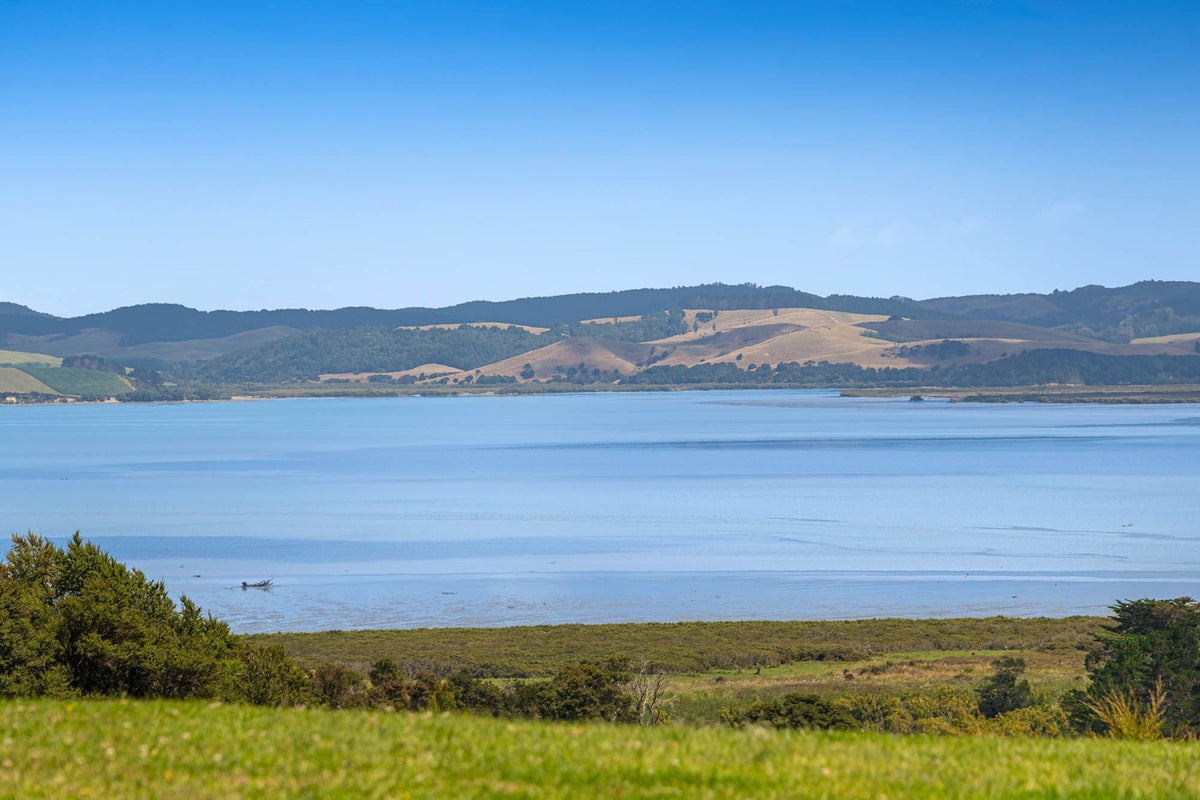 3390C Kaipara Coast Highway, Glorit, Warkworth - Carousel 1