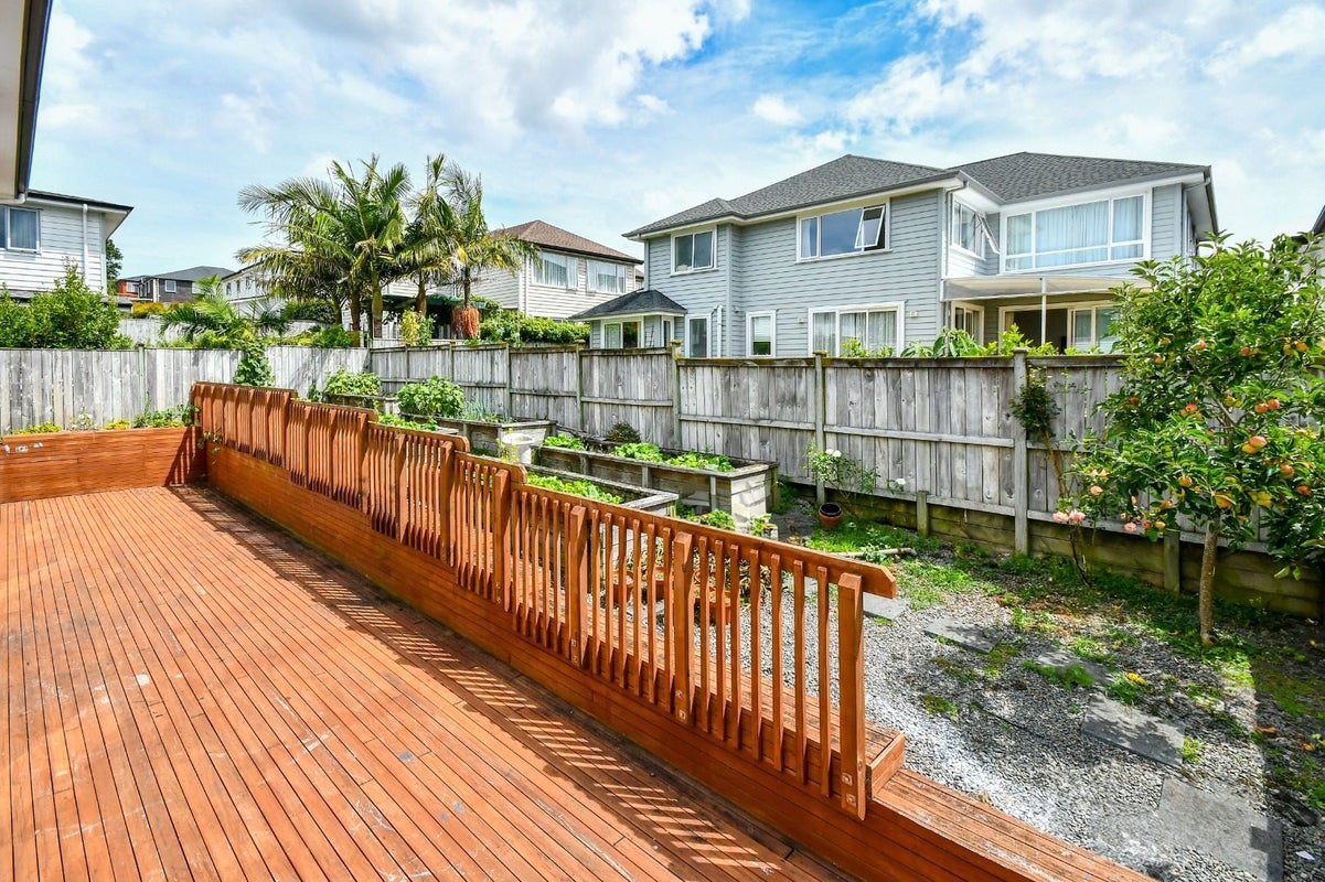 26 Lagonda Rise, Oteha, Auckland - Carousel 32