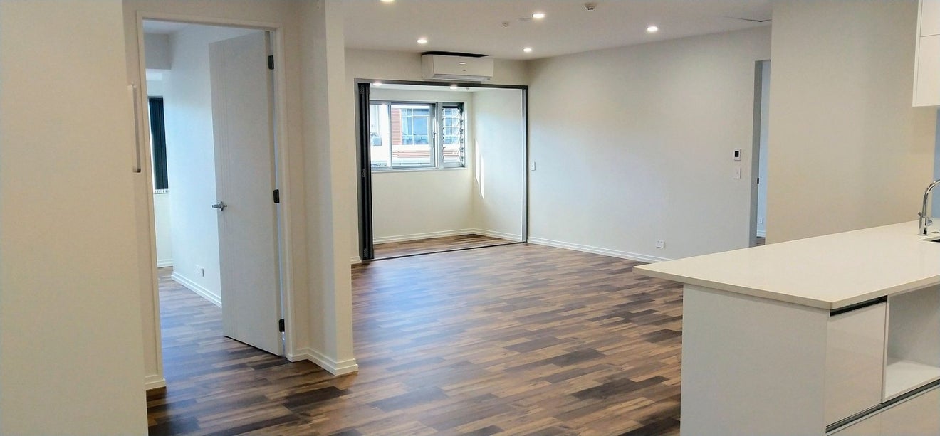 9/46 Wellington Street, Howick, Auckland - Carousel 2