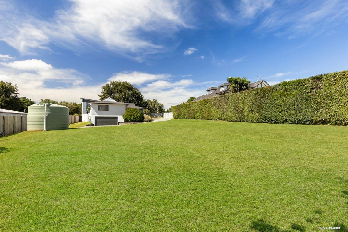 29D Wakelin Road, Beachlands, Auckland - Carousel 1
