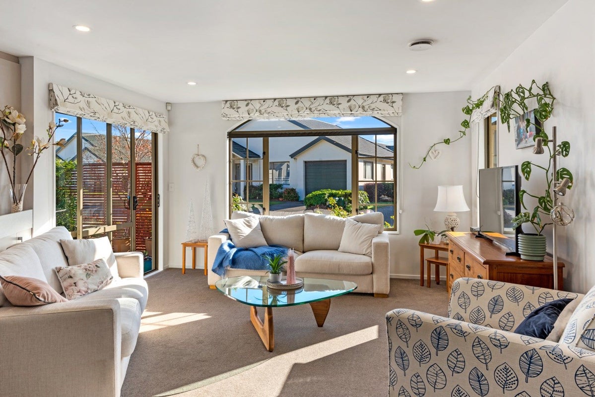 55 Northwood Villas, Northwood, Christchurch - Carousel 2