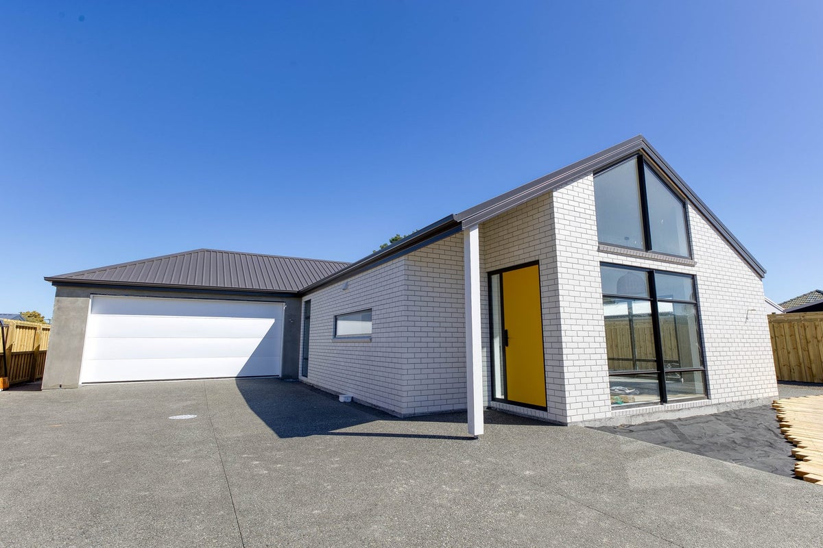 480 Marine Parade, South New Brighton, Christchurch - Carousel 1