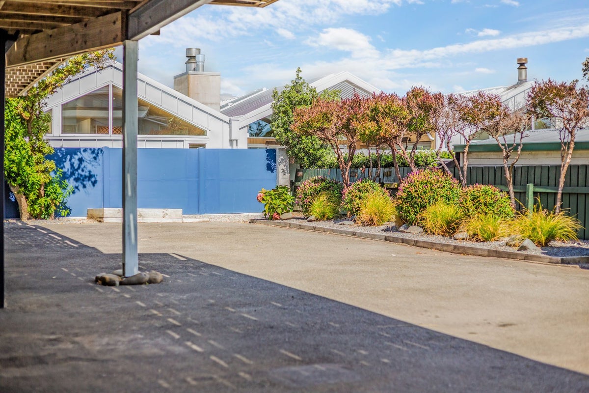 5A Beach Road, Plimmerton, Porirua - Carousel 41