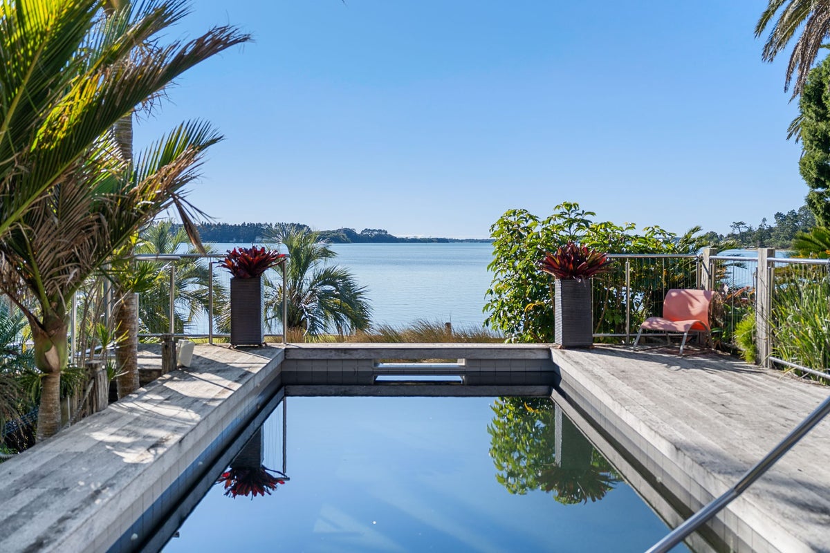 20 Wallace Road, Te Puna, Tauranga - Carousel 1