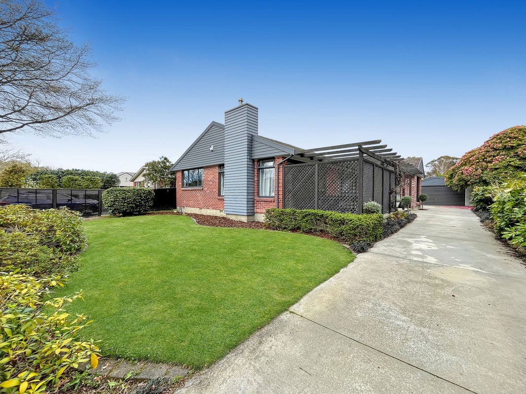 17 Burnside Crescent, Burnside, Christchurch - Carousel 20