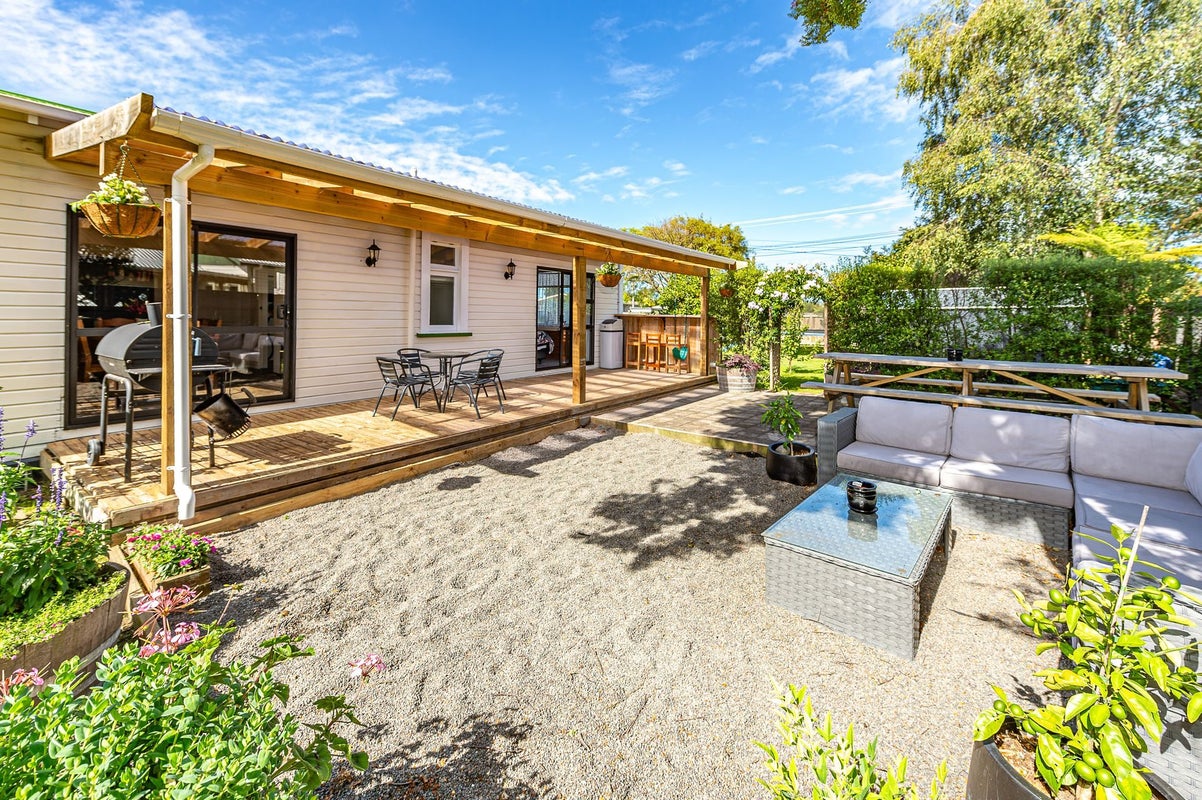 36 Lewis Avenue, Aramoho, Whanganui - Carousel 1
