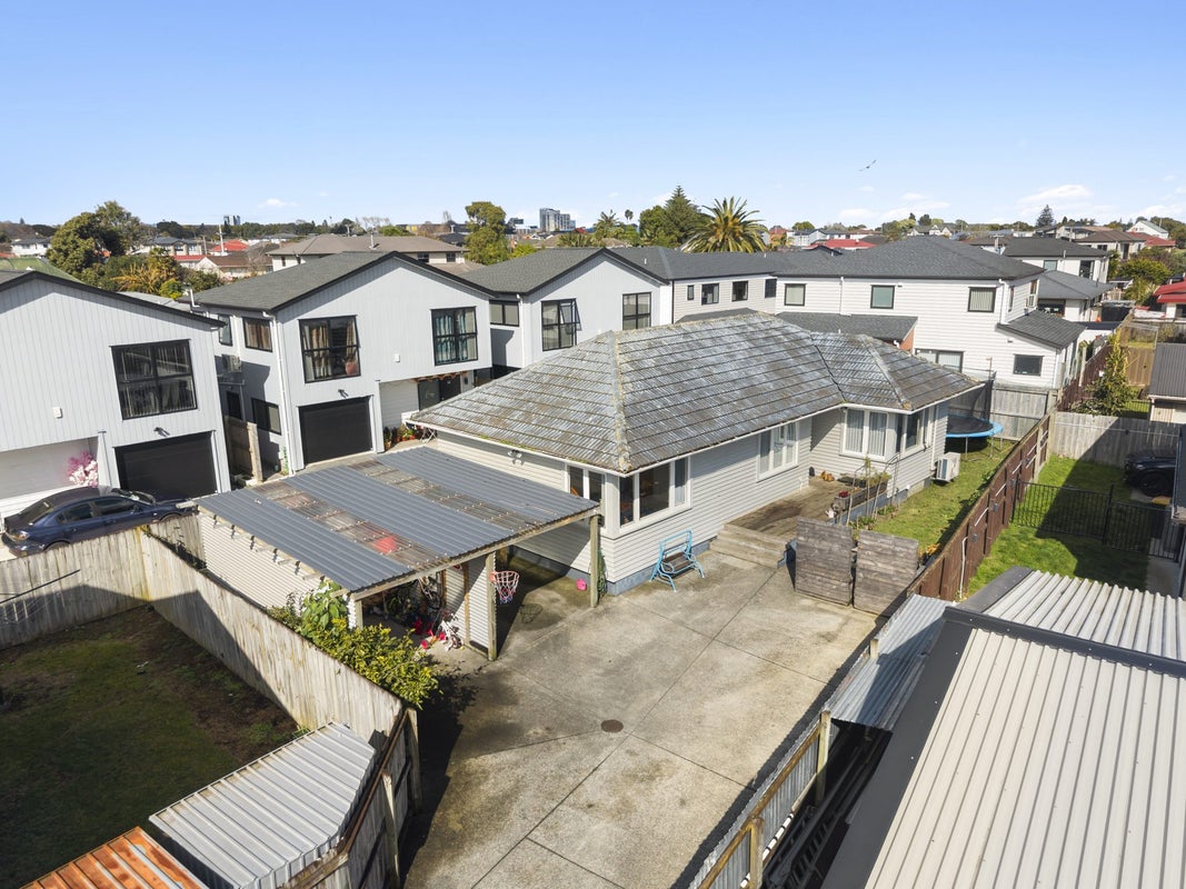 1A Esperanto Road, Papatoetoe, Auckland - Carousel 1