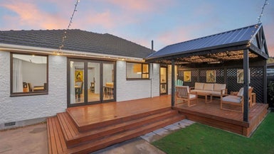 10 Pahau Place, Cracroft, Christchurch - Carousel 1