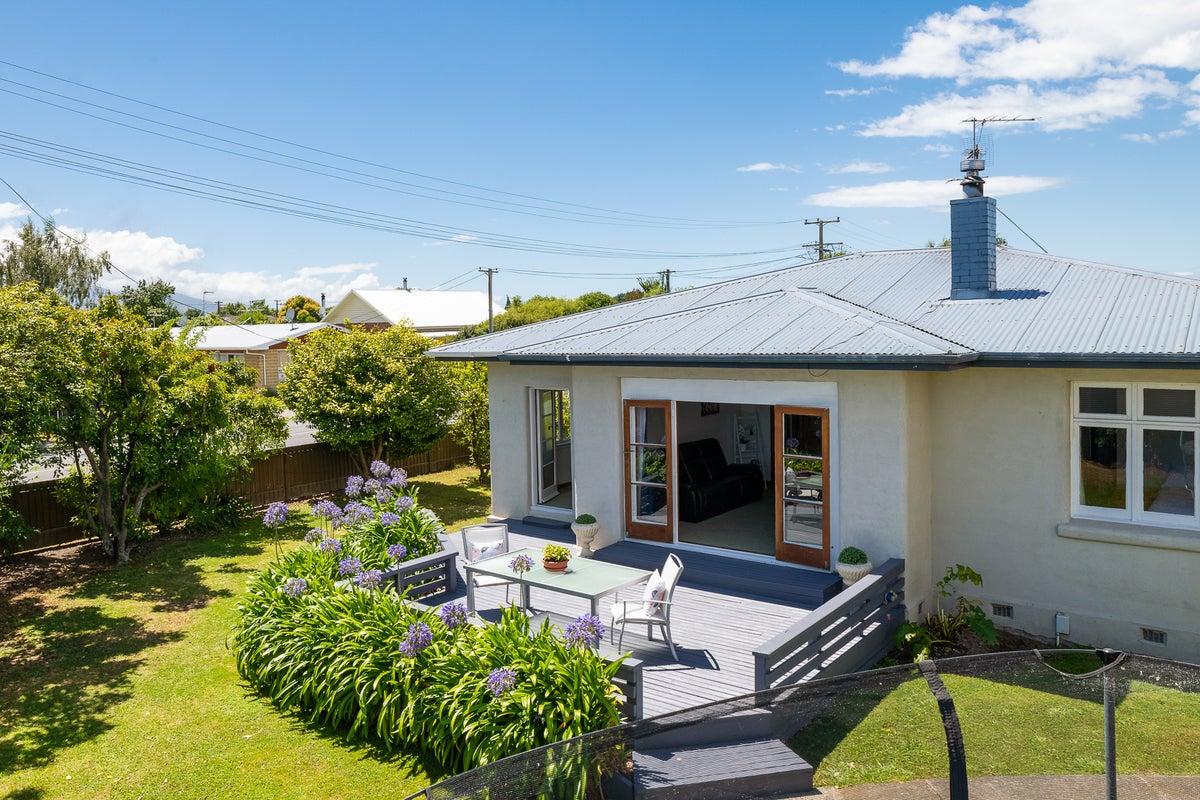 34 Hutcheson Street, Mayfield, Blenheim - Carousel 35