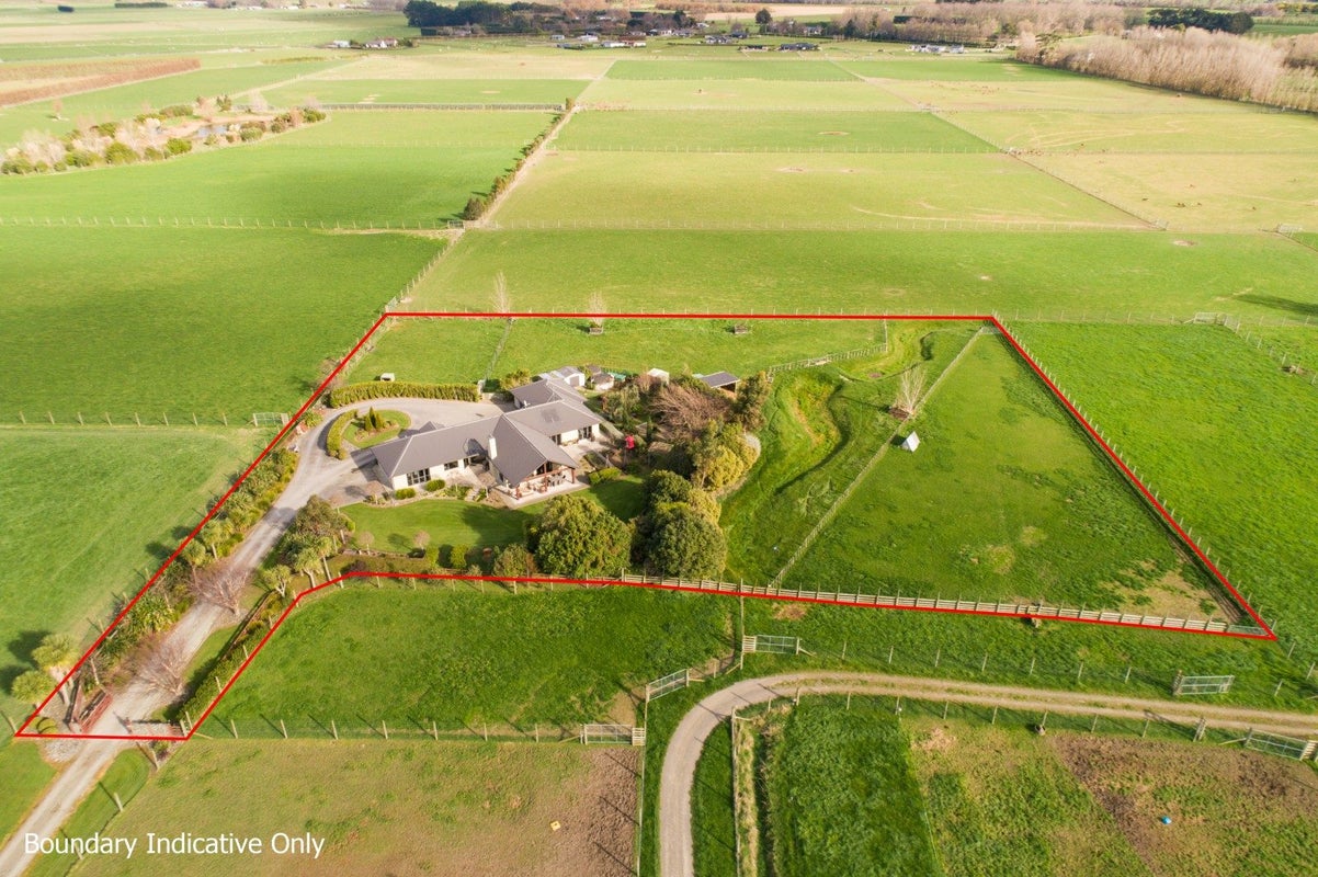 1329 Rangitikei Line, Newbury, Palmerston North - Carousel 2