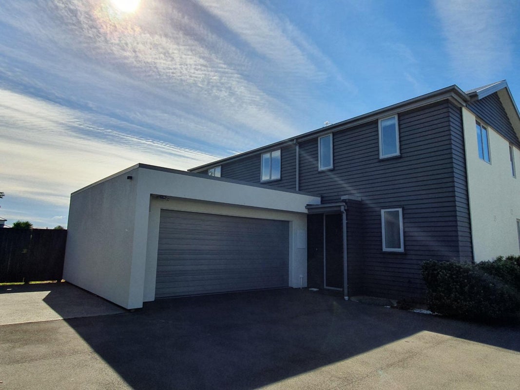 5 Sienna Court, Aidanfield, Christchurch - Carousel 1
