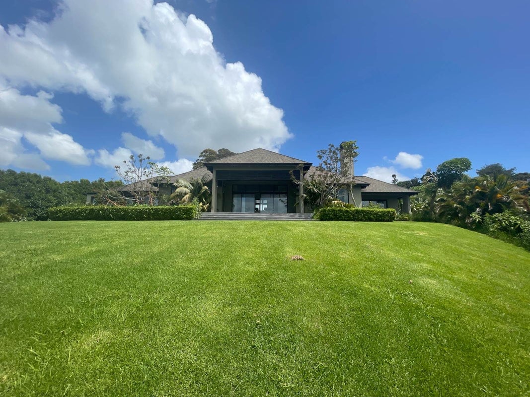 572 Whitford Road, Howick - Carousel 1