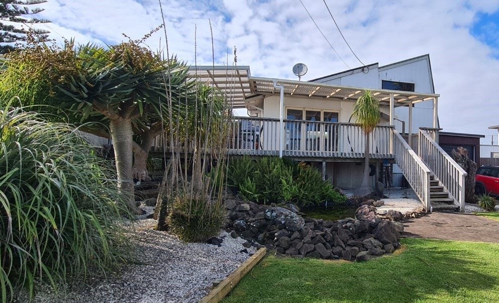 3 The Terrace, Herald Island, Auckland - Carousel 2