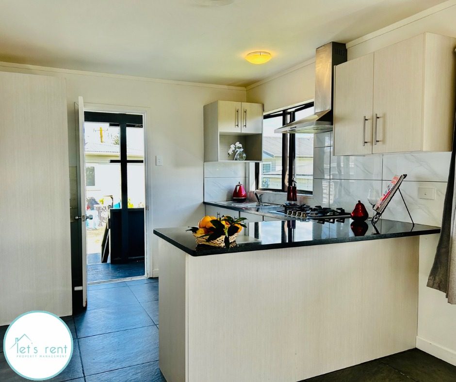 6 Atkinson Avenue, Papatoetoe, Auckland - Carousel 2
