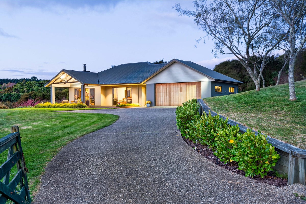 35 Collingwood Drive, Tikitere, Rotorua - Carousel 2