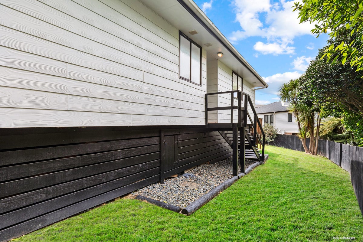 2/40 Manuka Road, Glenfield, Auckland - Carousel 18