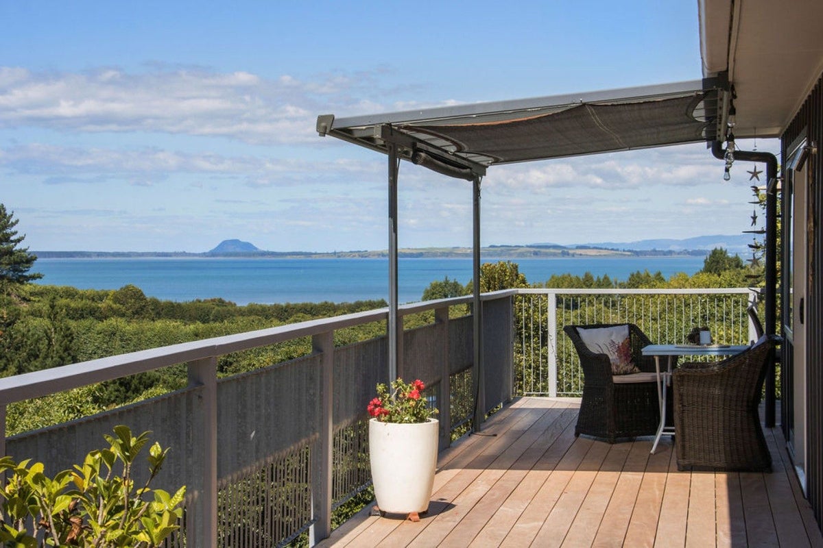 252A Kauri Point Road, Tahawai, Katikati - Carousel 1