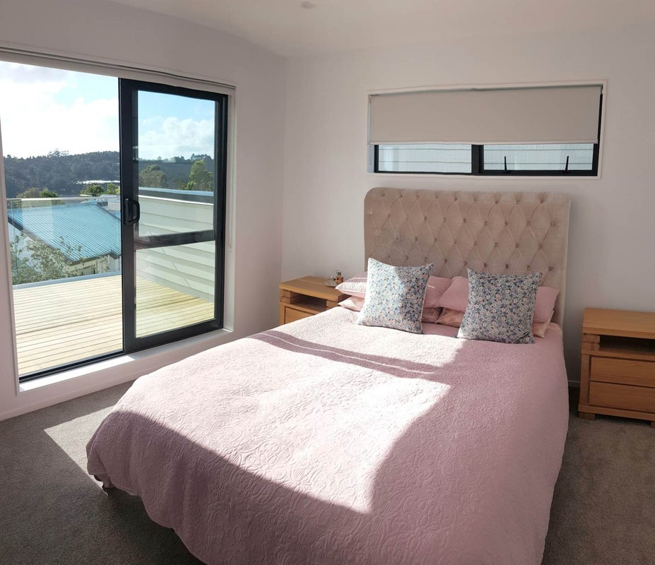 4A Anne McLean Drive, Bayview, Auckland - Carousel 2