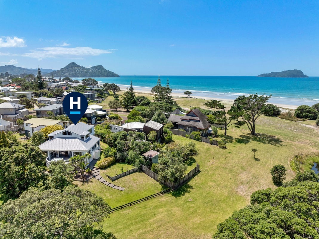 36 Mountain Vista Place, Pauanui - Carousel 1