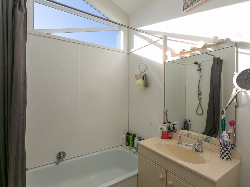 165 Carrington Street, Lower Vogeltown, New Plymouth - Carousel 25