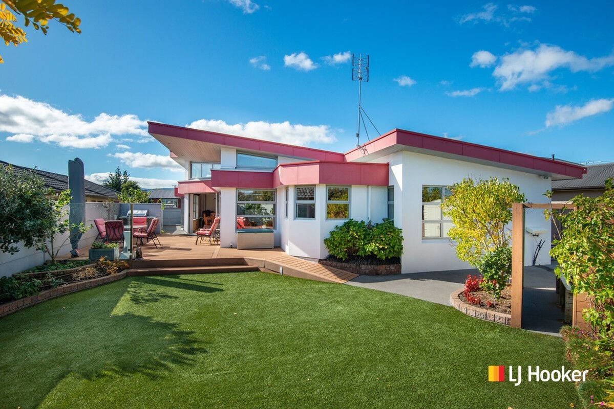 22 Kura Place, Mosgiel, Mosgiel - Carousel 1