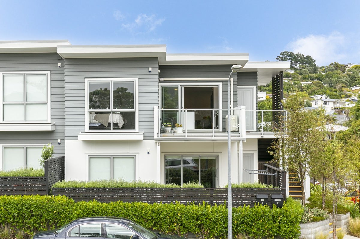 4 Atkinson Street, Newlands, Wellington - Carousel 1