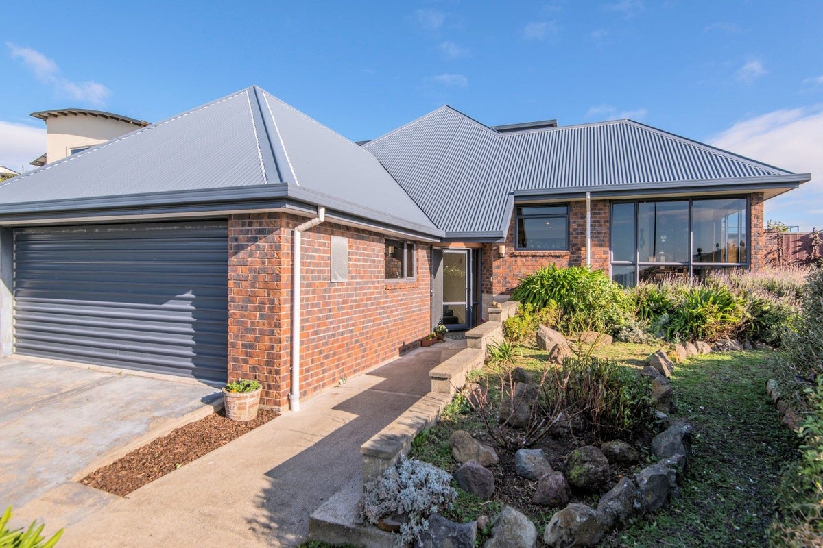 30 Koromiko Crescent, Diamond Harbour, Lyttelton - Carousel 15