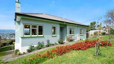 85A Mills Road, Brooklyn, Wellington - Carousel 1