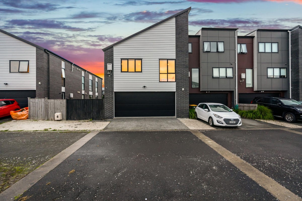 148 Totara Road, Whenuapai, Waitakere City, Auckland - Carousel 1