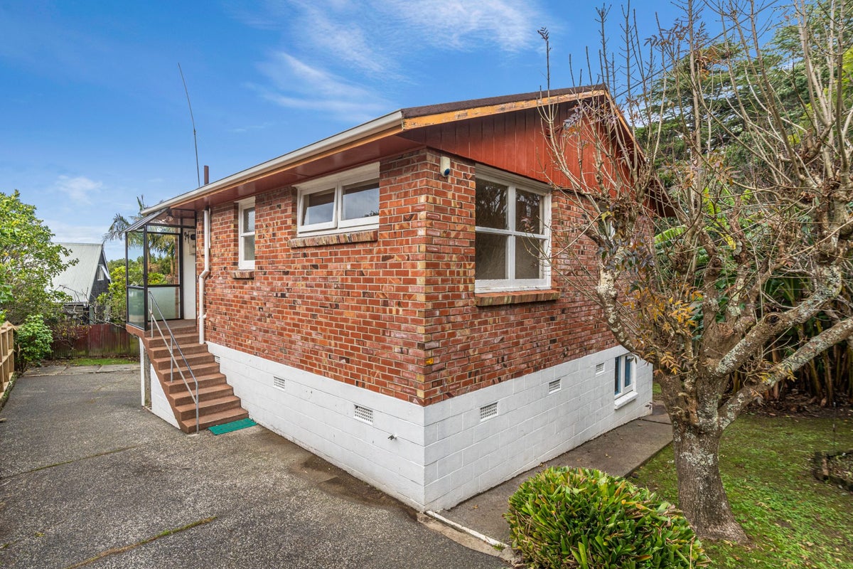 5 Ngataringa Road, Devonport, Auckland - Carousel 2