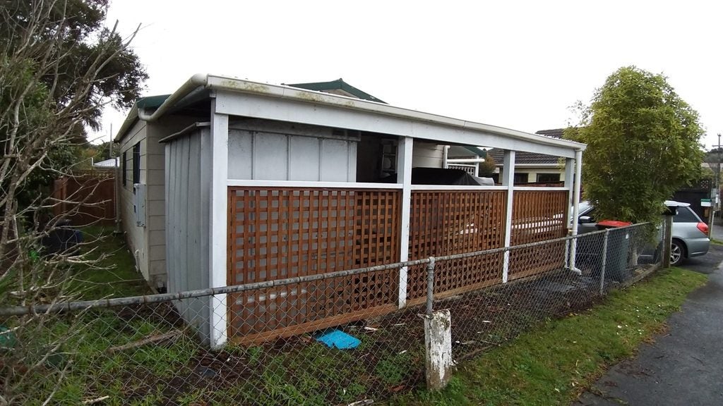 1 Sime Road, Hillpark, Auckland - Carousel 12