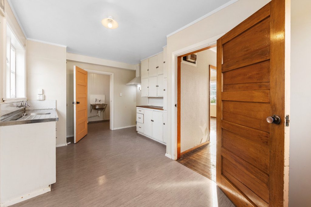 14 Newall Avenue, Fendalton, Christchurch City, Canterbury - Carousel 2