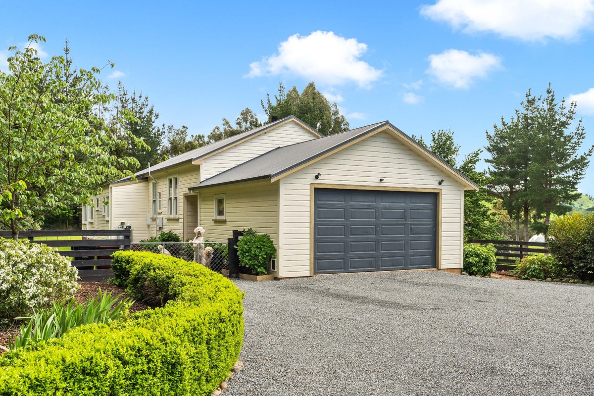 154 Mikimiki Road, Mikimiki, Masterton - Carousel 1