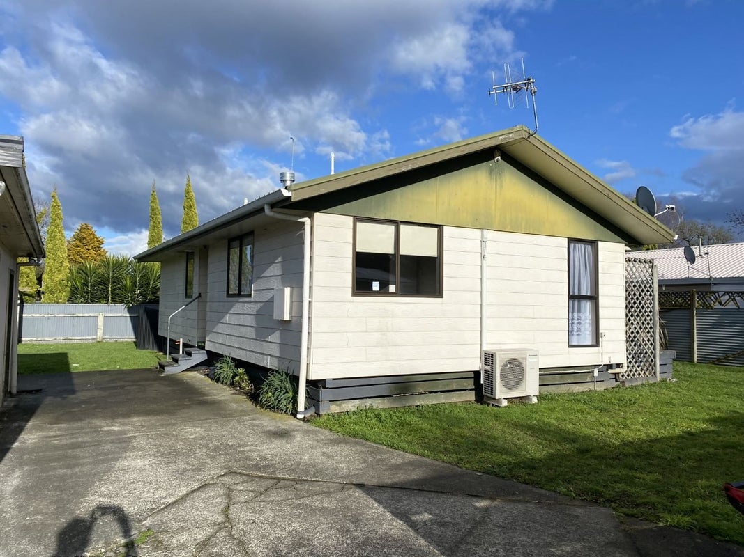 203A Murdoch Road East, Akina, Hastings - Carousel 1