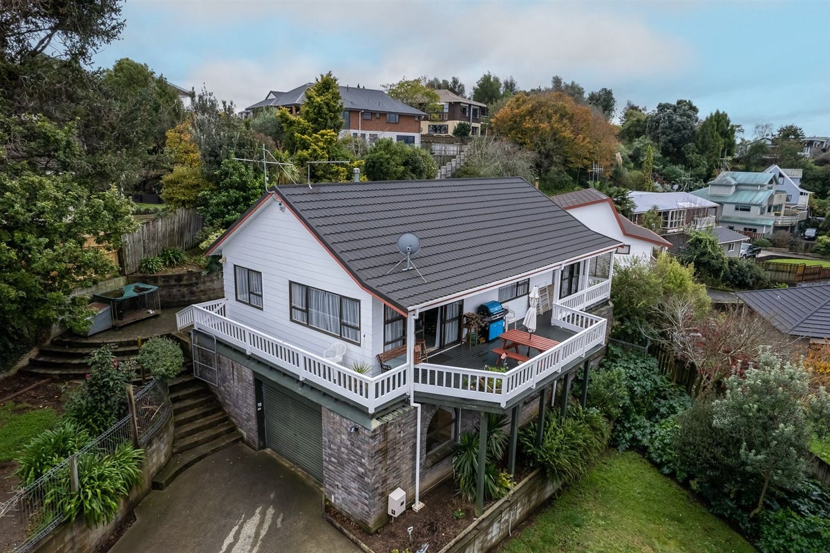 55 Cullimore Street, Pukete, Hamilton - Carousel 1