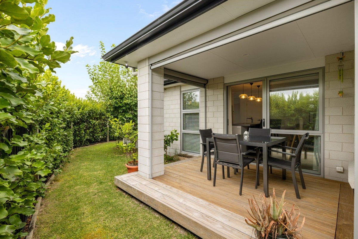 117 Awataha Crescent, Pyes Pa, Tauranga - Carousel 1