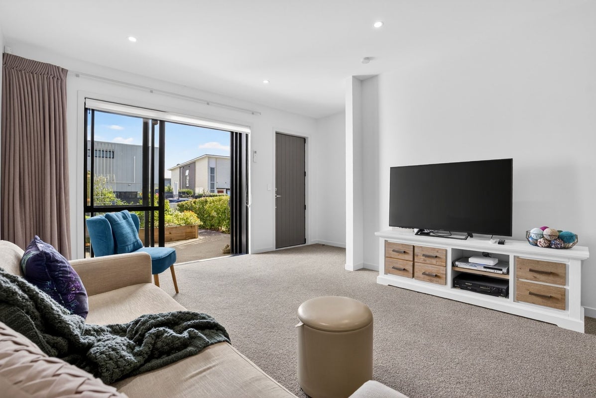 28 Walter Merton Road, Hobsonville, Auckland - Carousel 2