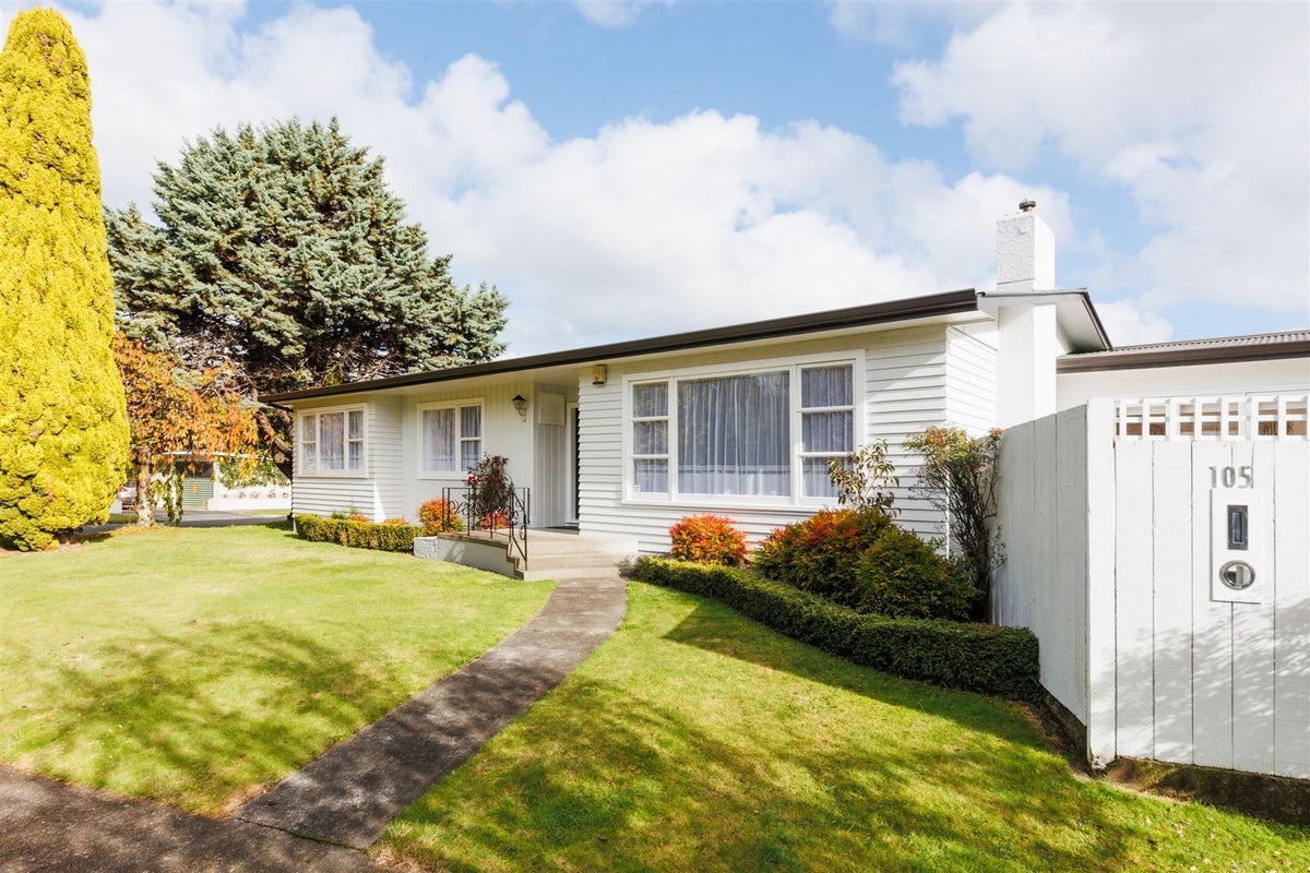 105 Buick Crescent, Awapuni, Palmerston North - Carousel 1