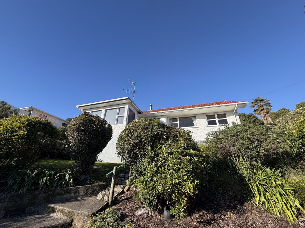 11 Rangiora Terrace, Tahunanui, Nelson - Carousel 2