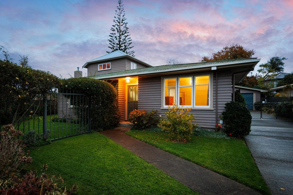 23 Church Street, Awapuni, Palmerston North - Carousel 2