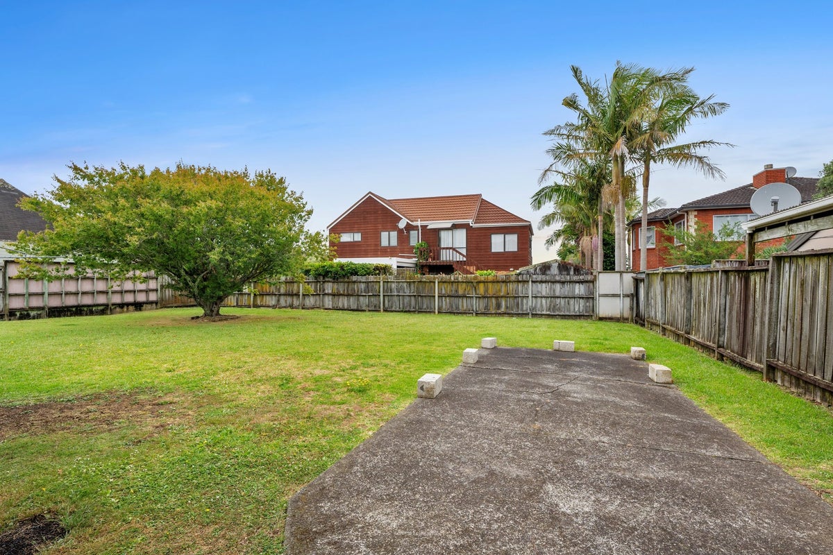 4/24 Karaka Street, Takapuna, Auckland - Carousel 15