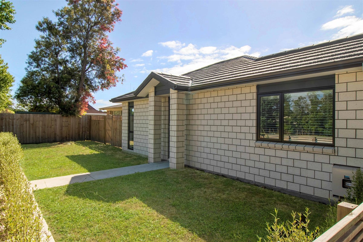 1/88 Hukanui Road, Chartwell, Hamilton - Carousel 2