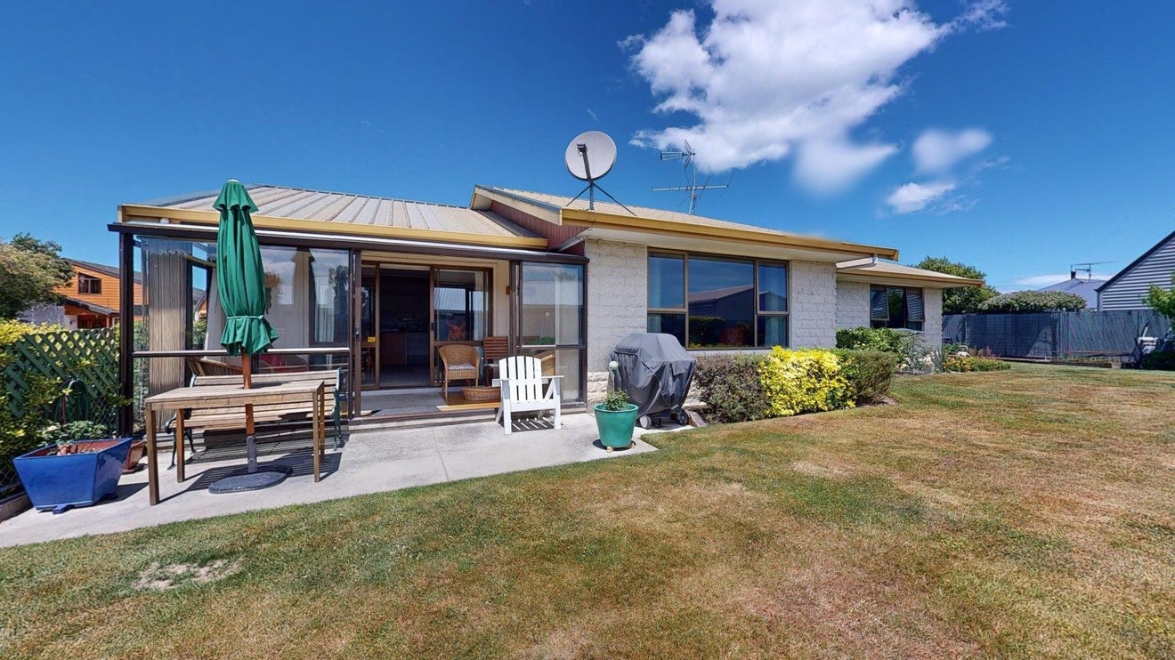 6 Ascot Place, Netherby, Ashburton - Carousel 2