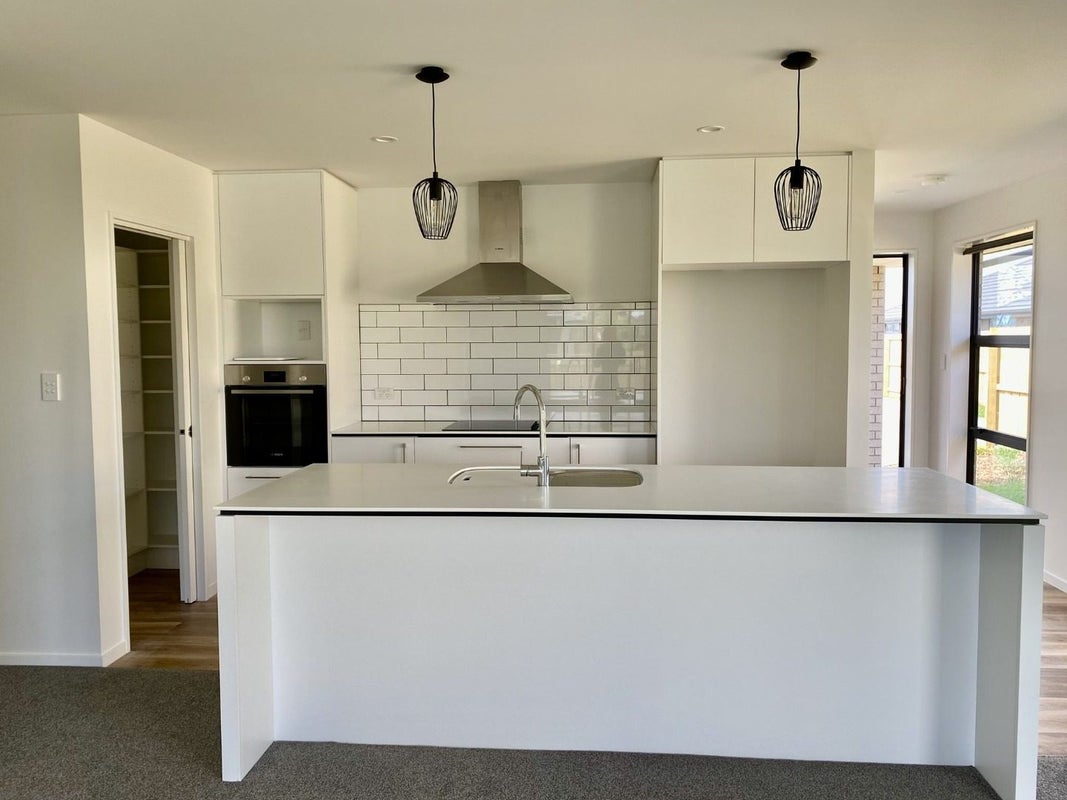 8 Saddlers Lane, Yaldhurst, Christchurch - Carousel 2