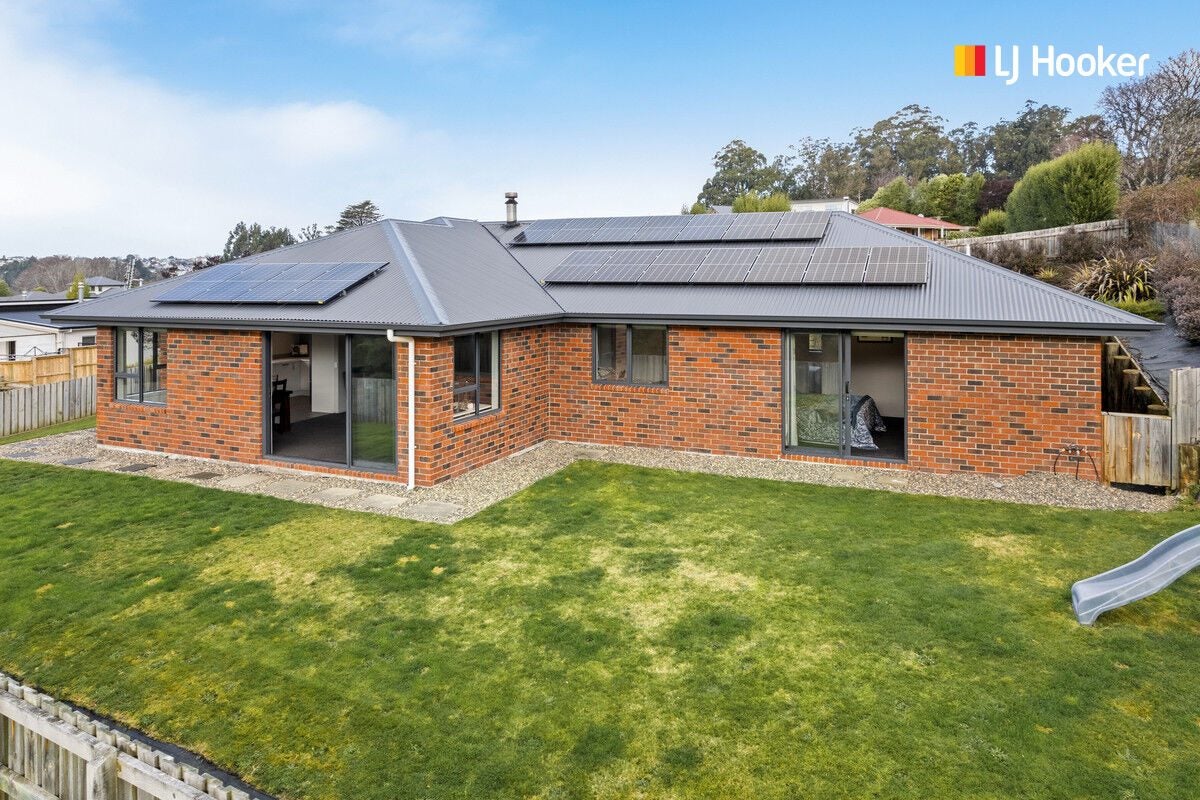 21 Sretlaw Place, Brockville, Dunedin - Carousel 2