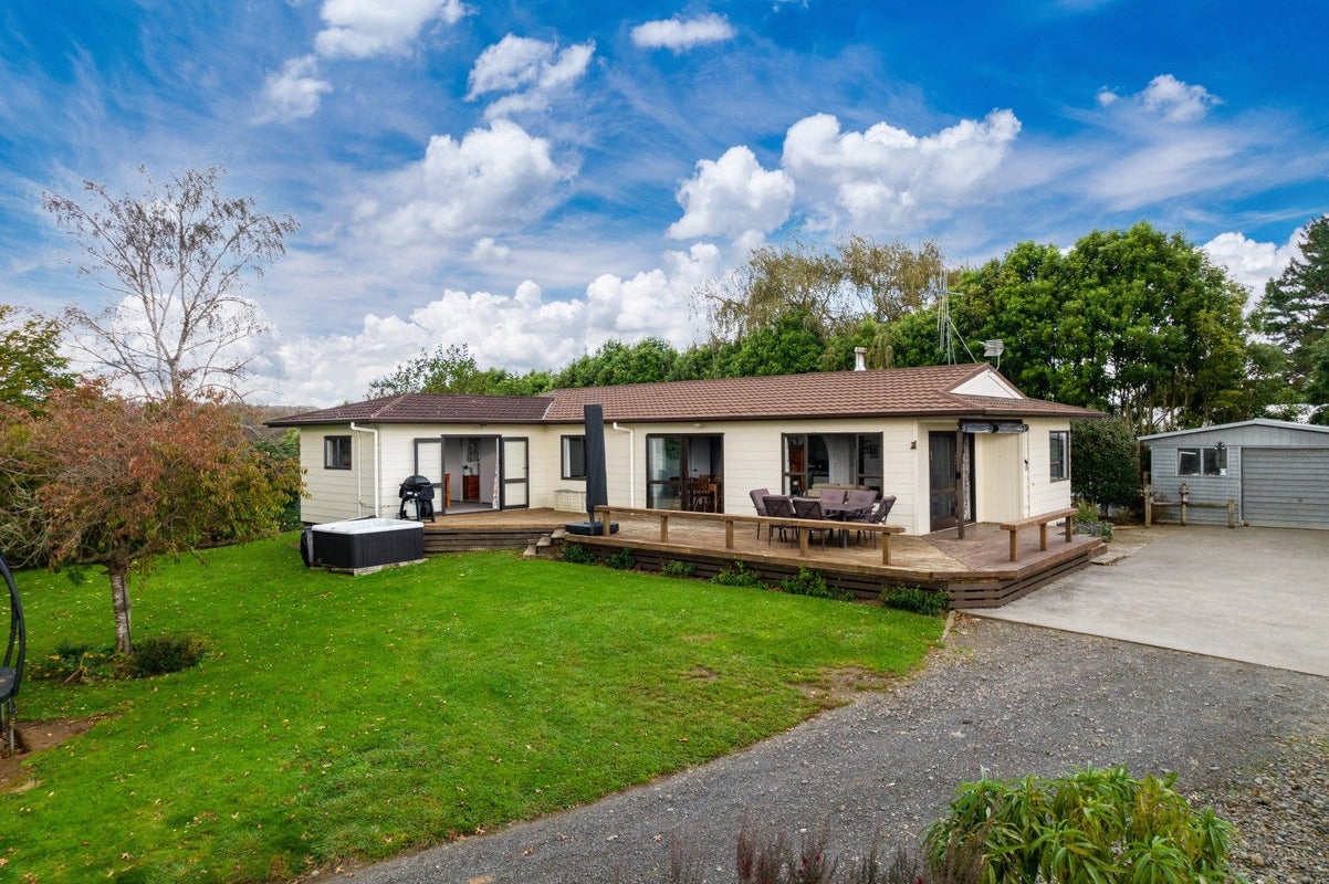 229 Parawera Road, Parawera, Te Awamutu - Carousel 1