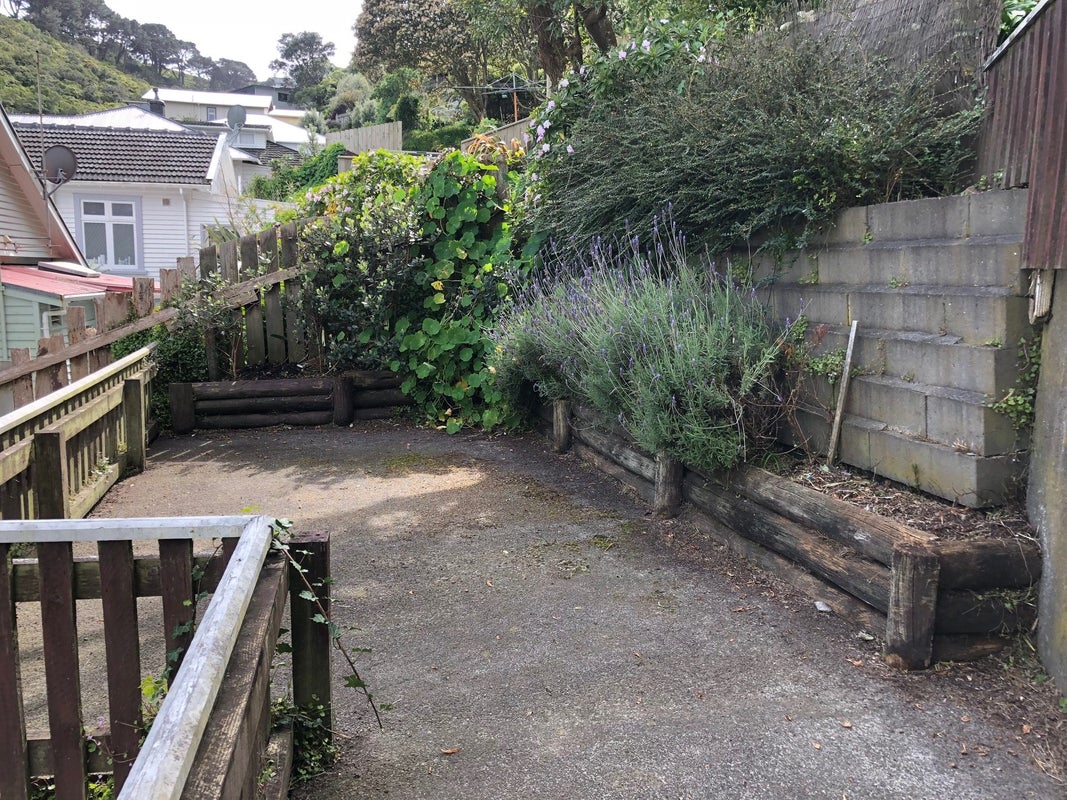 16 Hapua Street, Hataitai, Wellington - Carousel 21
