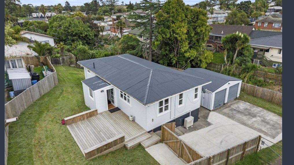 48 Hillside Road, Papatoetoe, Auckland - Carousel 1