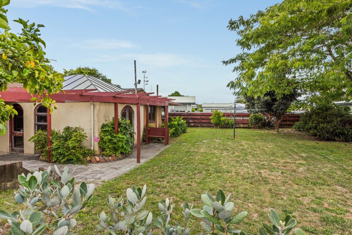 187 Flaxmere Avenue, Flaxmere, Hastings - Carousel 2