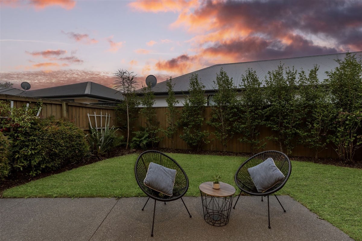 19 Waterford Avenue, Northwood, Christchurch - Carousel 2